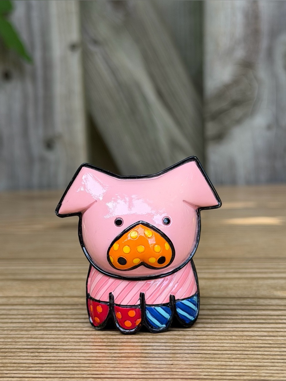 Romero Britto 2010 “Pearle” Mini Pop Art Colourful Pig Figurine